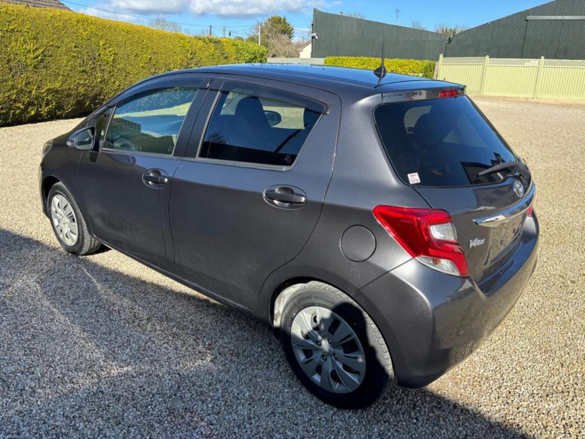 Toyota Vitz NSP130 142D35040 - Image 3
