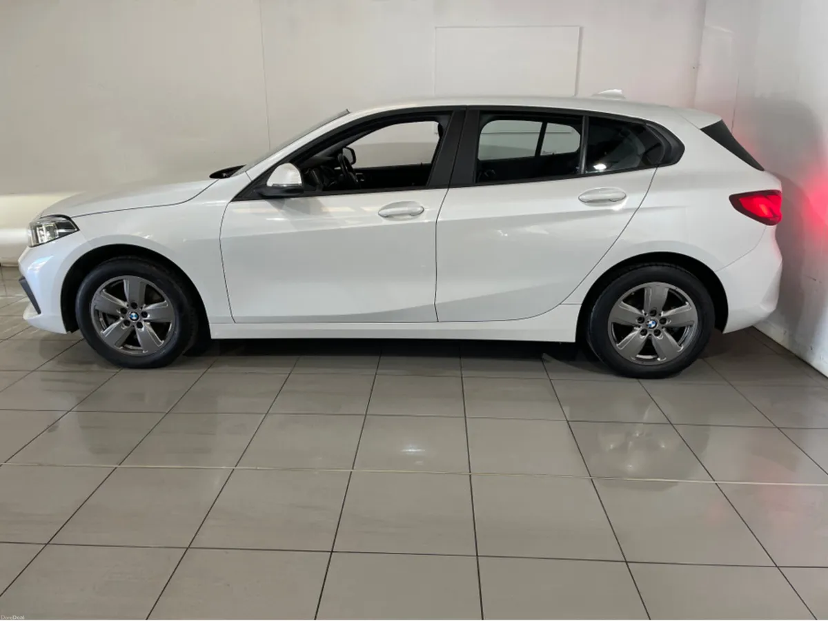 BMW 1-Series 116 DIESEL AUTO - Image 6