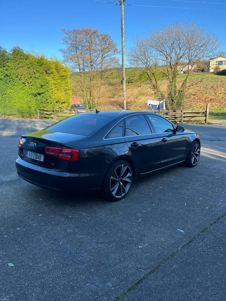 Audi A6 2011 - Image 2