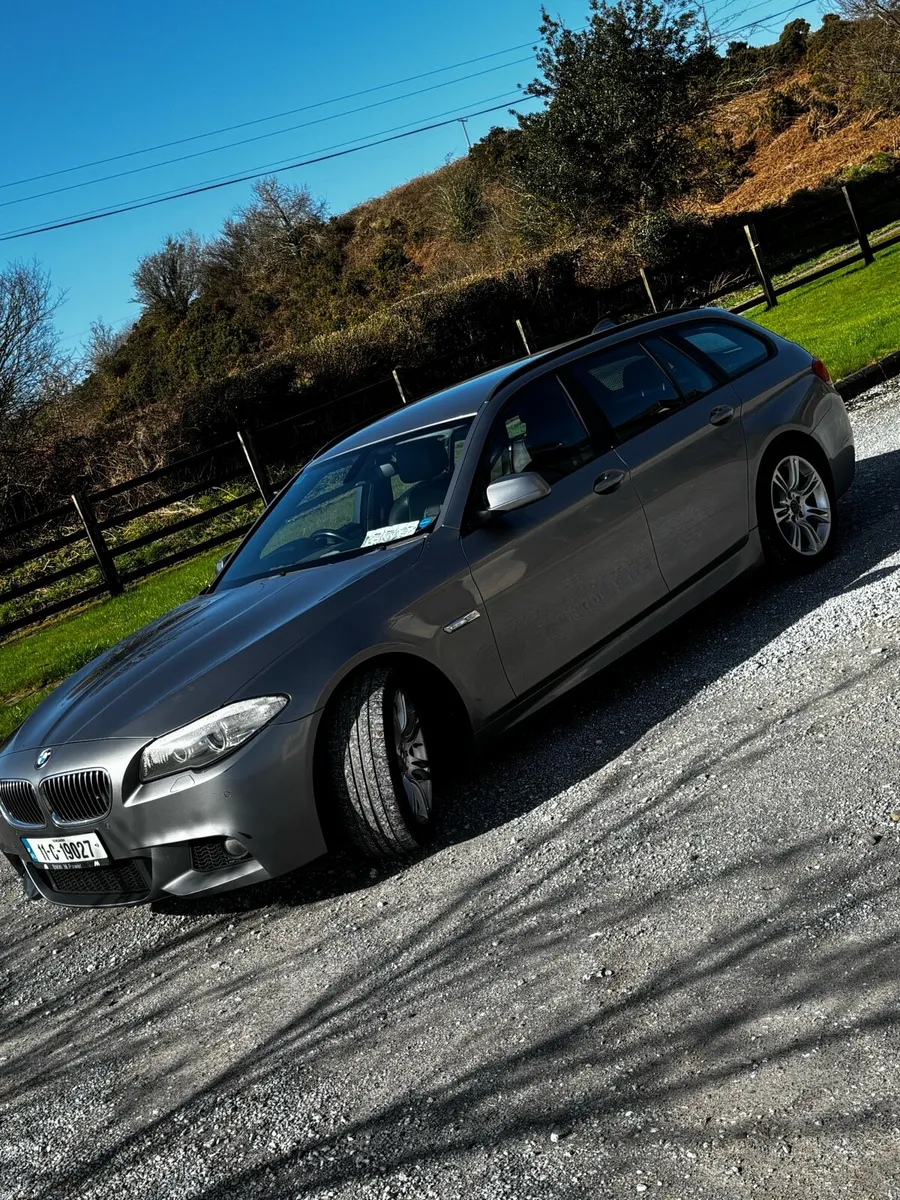 BMW 520d F11 M Sport Touring 5dr - Image 1