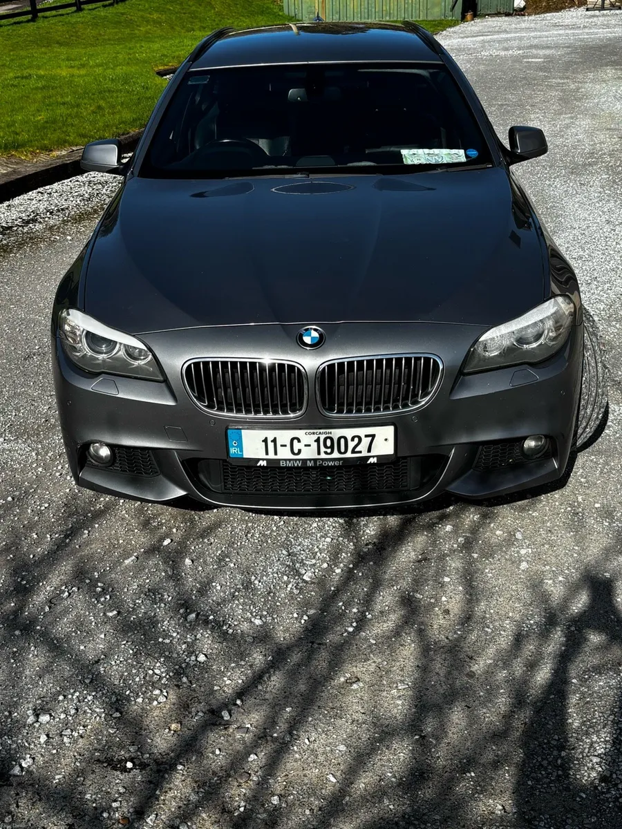 BMW 520d F11 M Sport Touring 5dr - Image 3