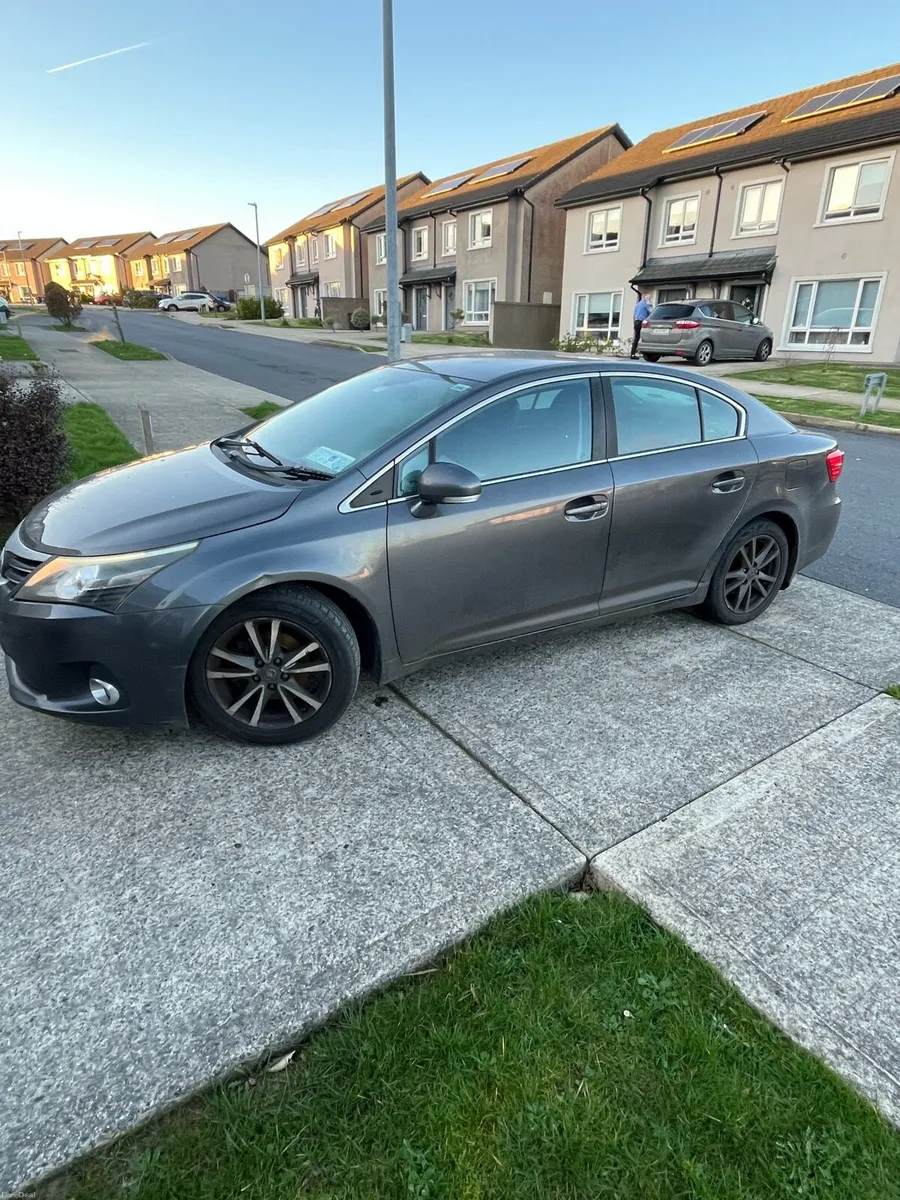 Toyota avensis - Image 2