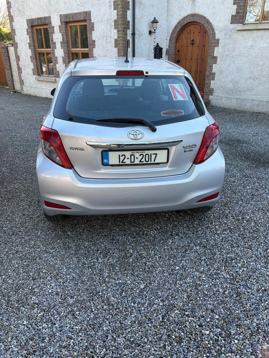 Toyota Yaris 2012 - Image 3