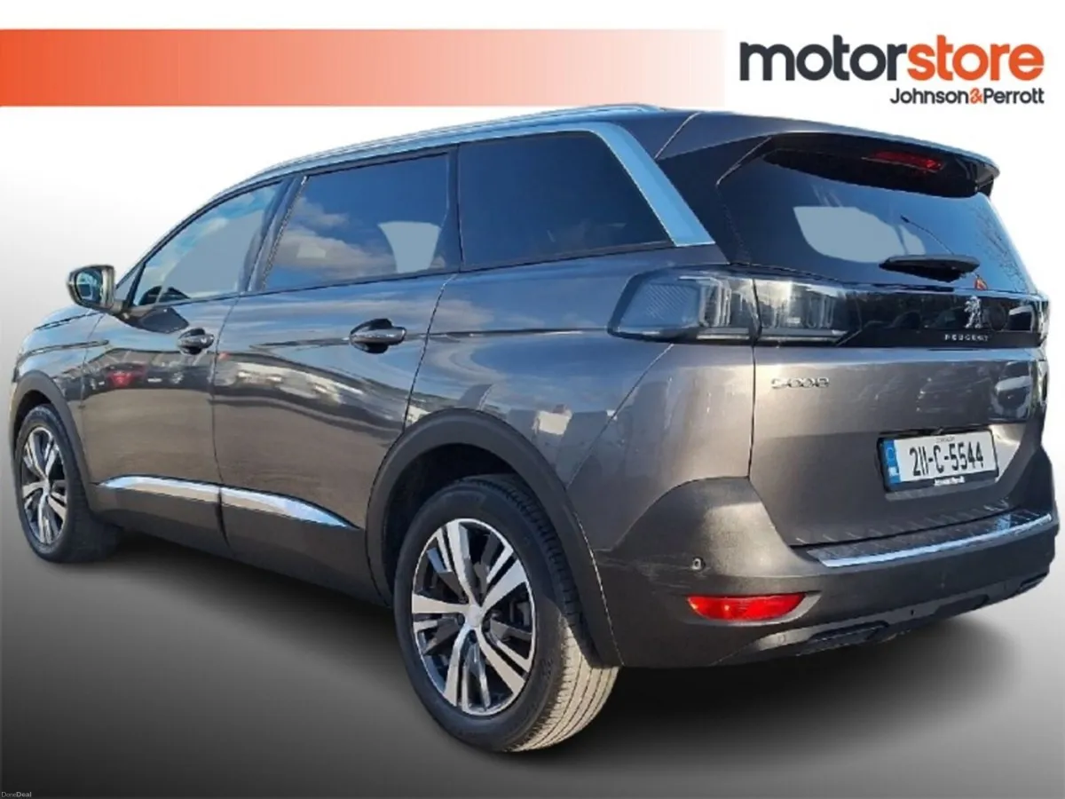 Peugeot 5008 1.5 DIESEL ALLURE TINY MILEAGE - Image 2