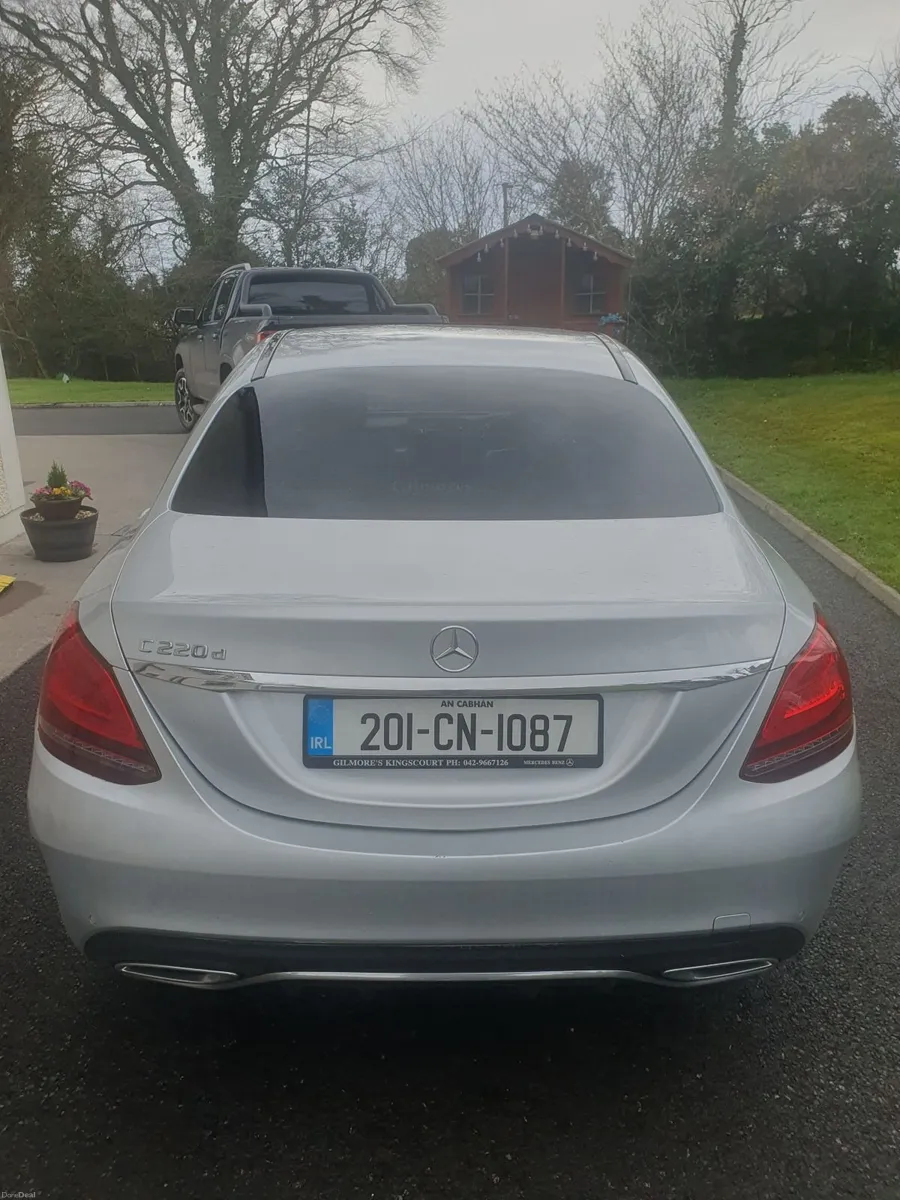 Mercedes-Benz C-Class 2020 - Image 4