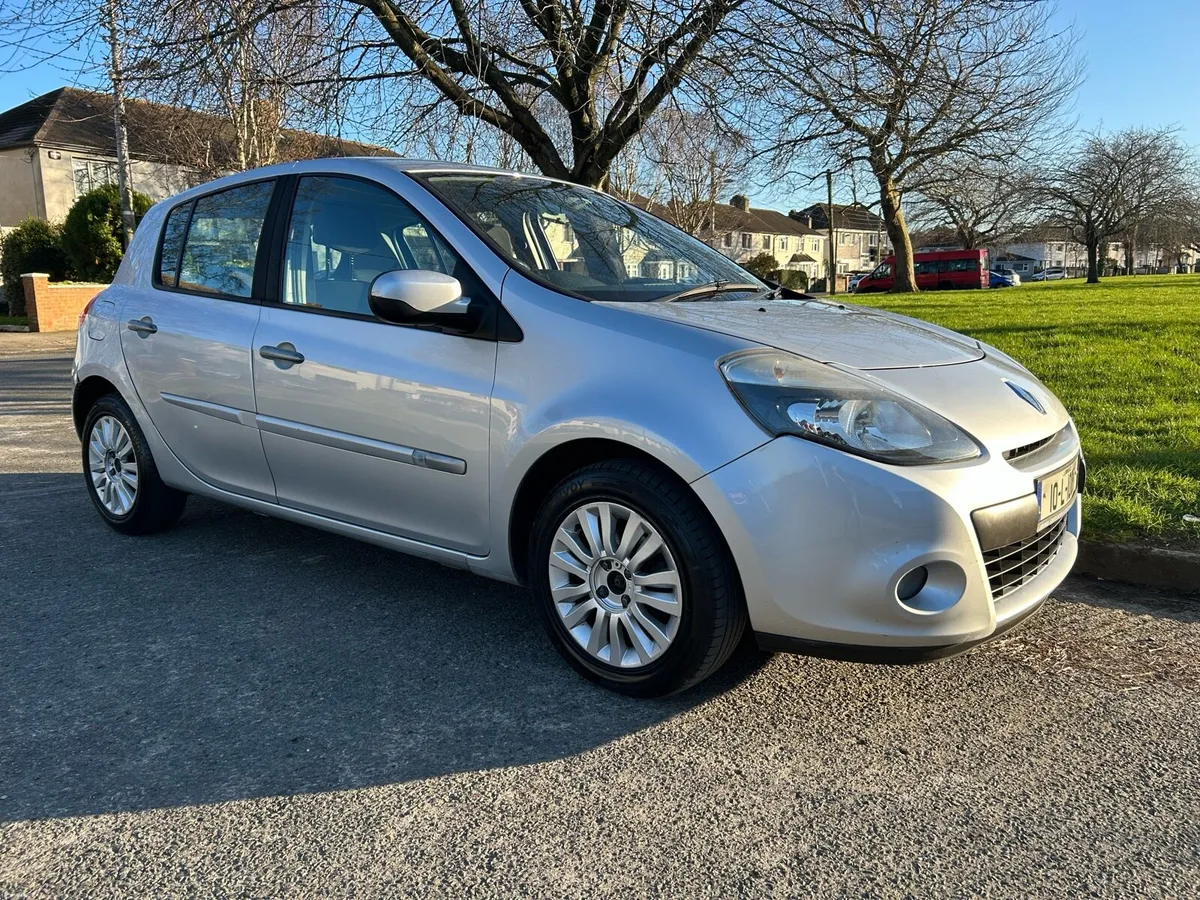 2010 Renault Clio 1.2 Dynamique // New NCT & TAX - Image 1