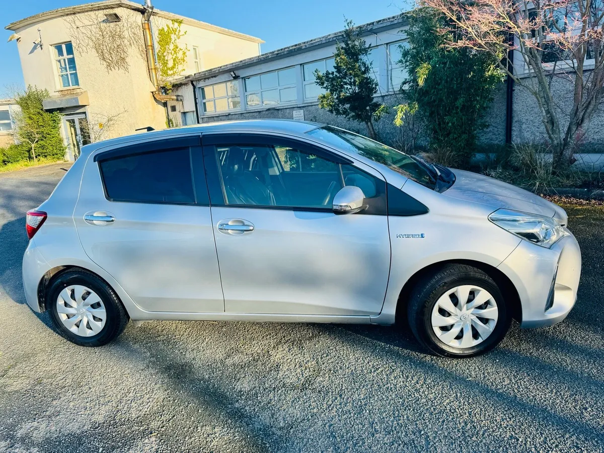 Toyota Vitz Hybrid Auto Hi Spec Excellent Conditio - Image 2