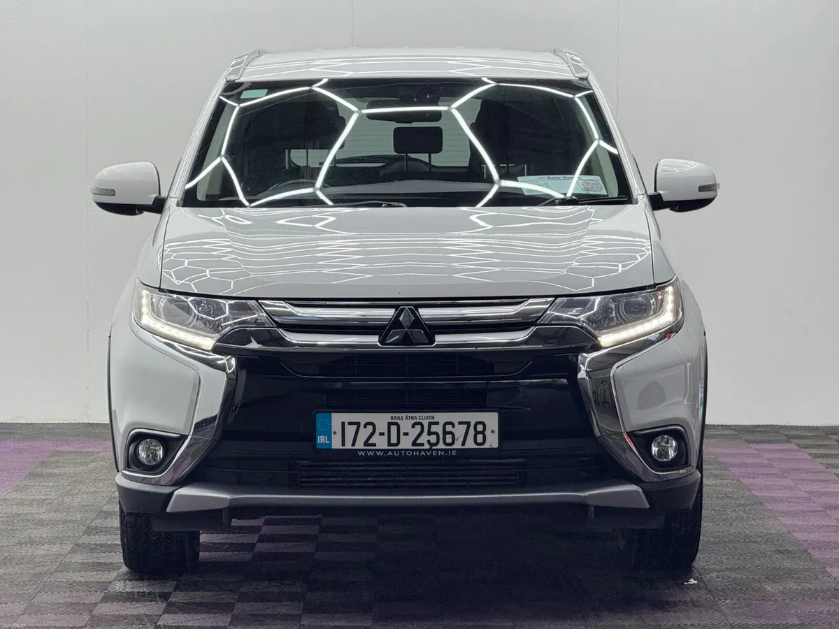 2017 Mitsubishi Outlander 2.2D, 7 Seater - Image 2