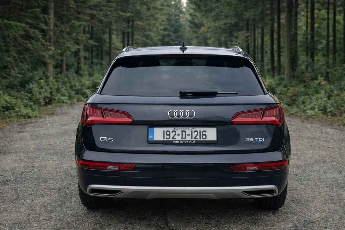 192 AUDI Q5 2.0TDI S-LINE AUTO  - PAN ROOF - - Image 4