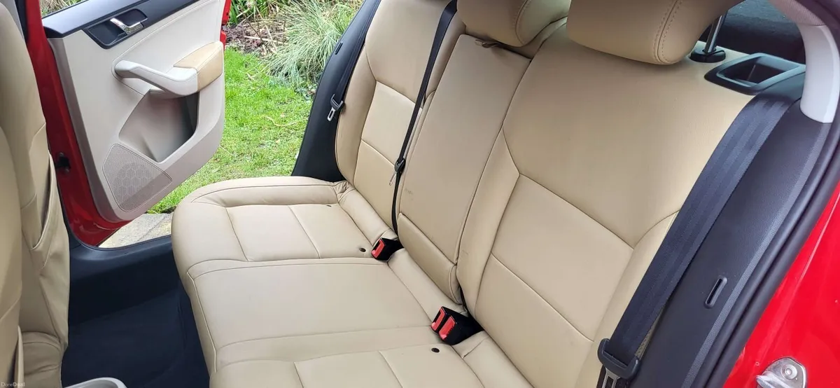 Skoda Rapid 2014 1.2 tsi-low mileage-56,751 km - Image 4