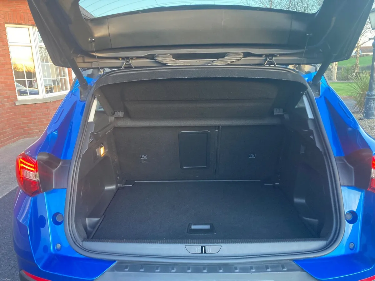 Vauxhall Grandland X Elite - Image 5