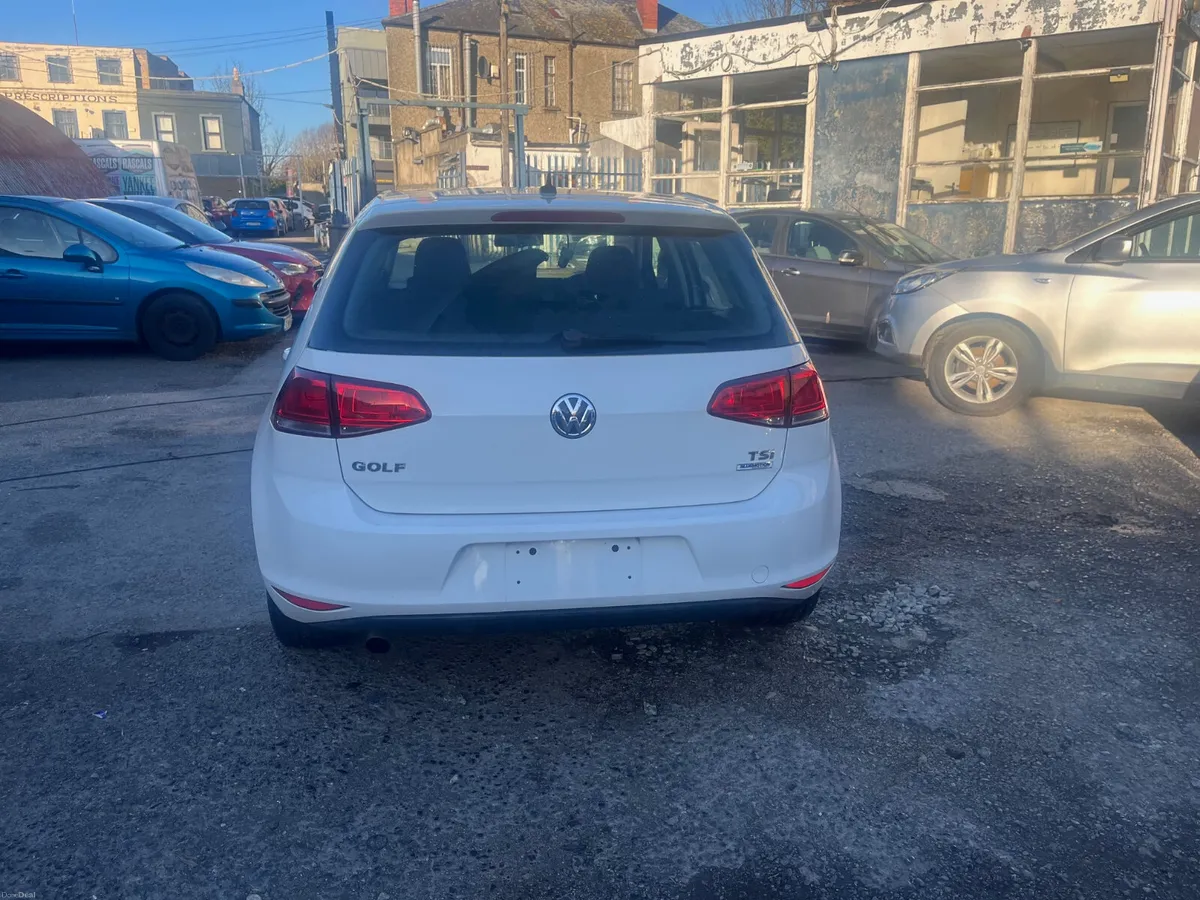 2016 VOLKSWAGEN GOLF COMFORTLINE AUTOMATIC LOW KLM - Image 4