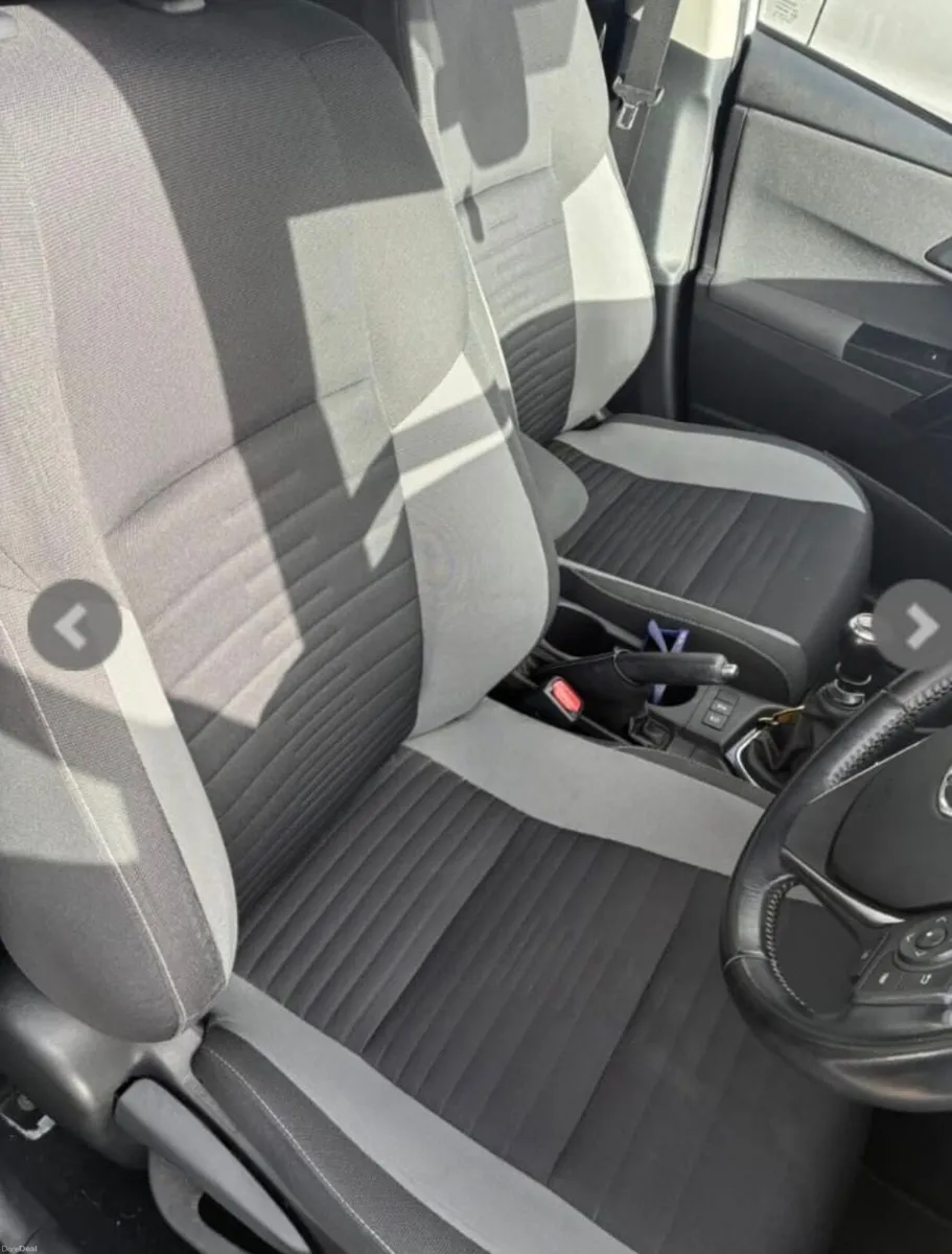 171 Toyota Auris 1.2 icon - Image 2