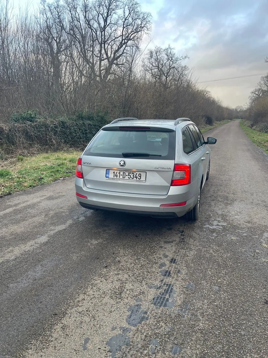 2014 Skoda Octavia Ambition - Image 3