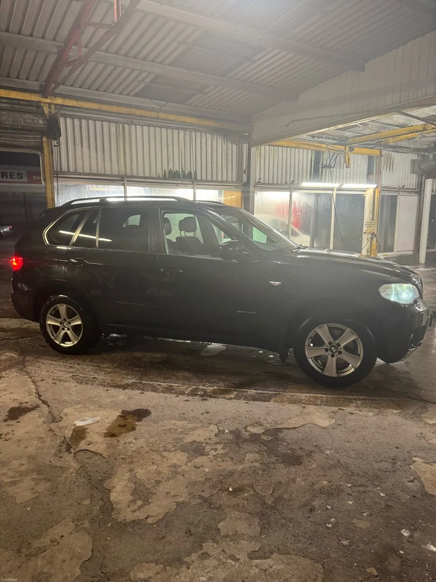 BMW X5 - Image 4