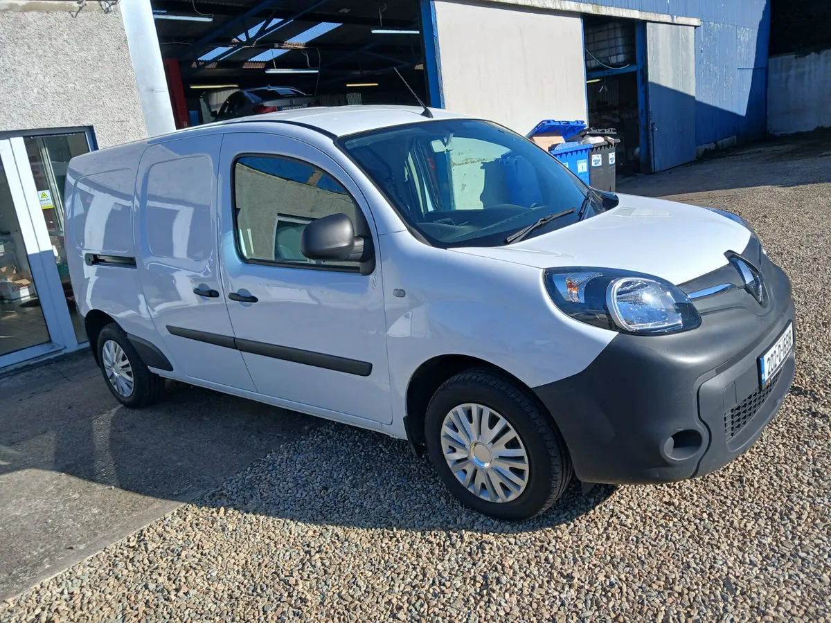Electric Renault Kangoo 2020 like new  condition - Image 4