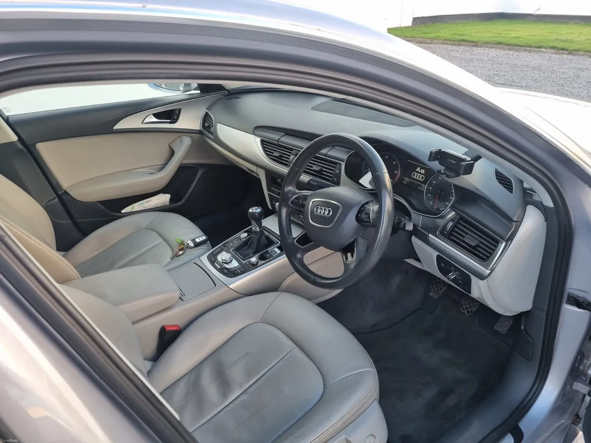 Audi A6  2016 2.0 L Diesel Estate SE - Image 4