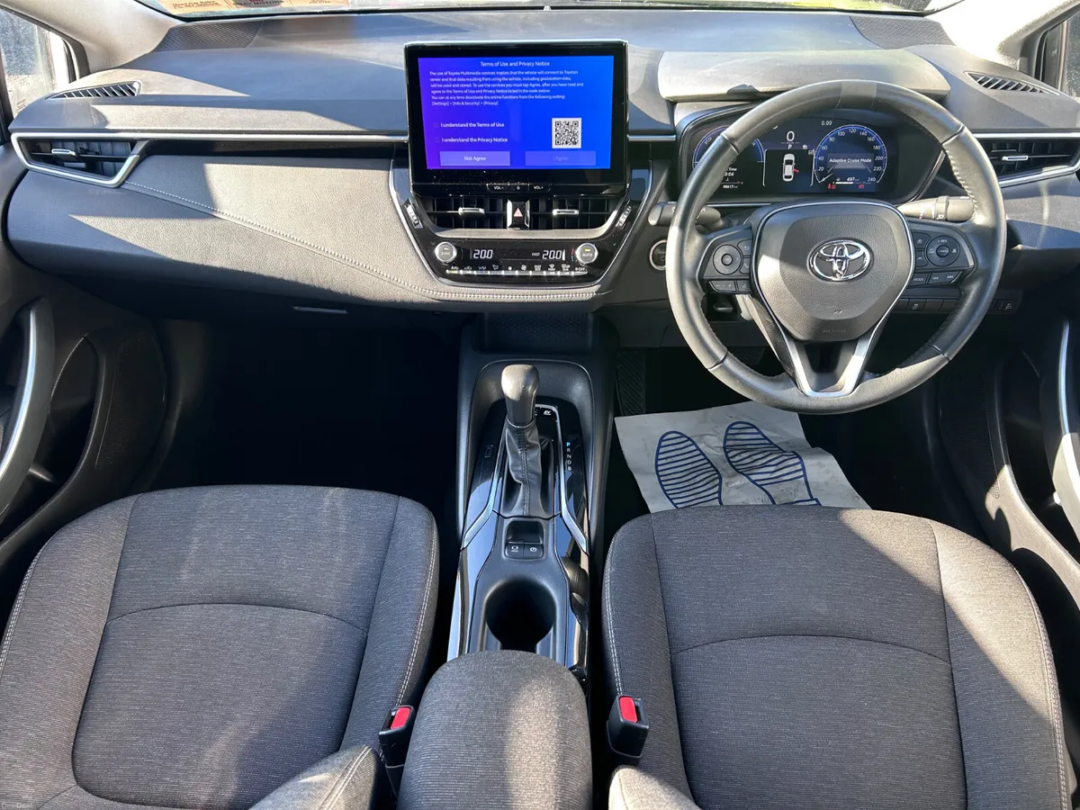 2023 TOYOTA COROLLA HYBIRD AUTO LUNA SALOON - Image 2