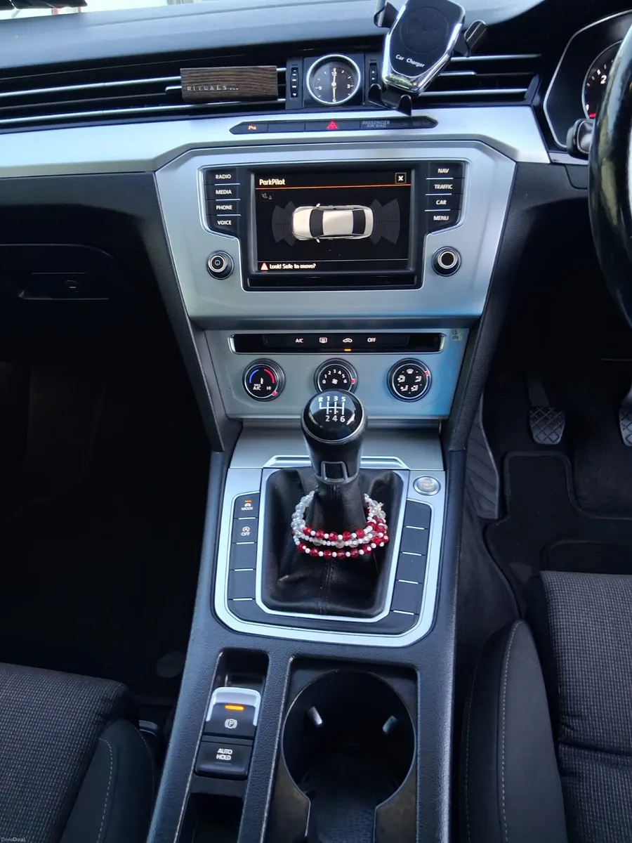 Volkswagen Passat 2015 Highline - Image 3