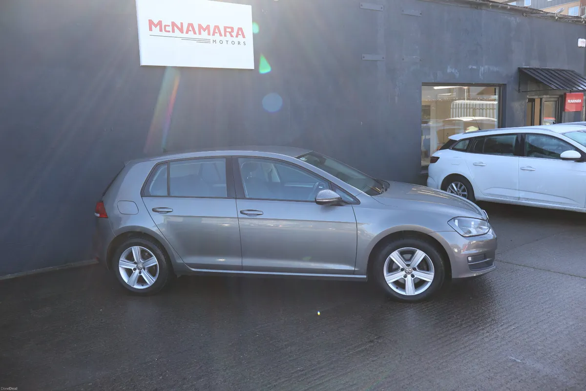 Volkswagen Golf Huge Spec New timing Belt & NCT! - Image 2