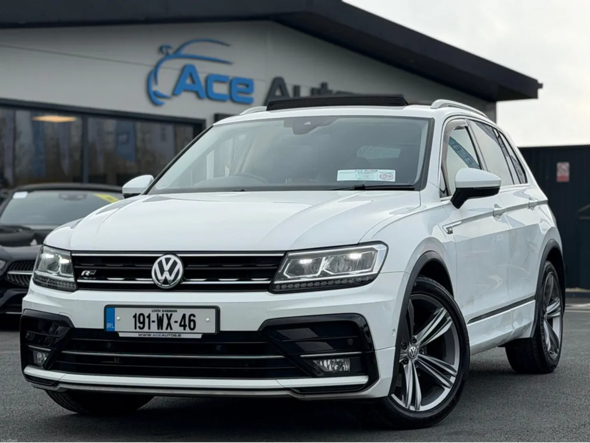 Volkswagen Tiguan R-LINE - **SUNROOF** 2.0L DIESEL - Image 1