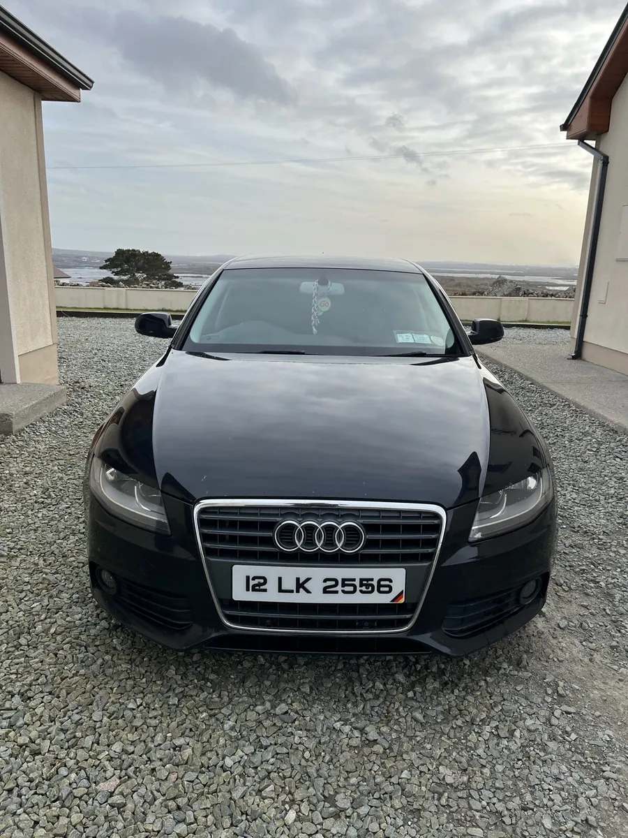 Audi A4 2012 - Image 1