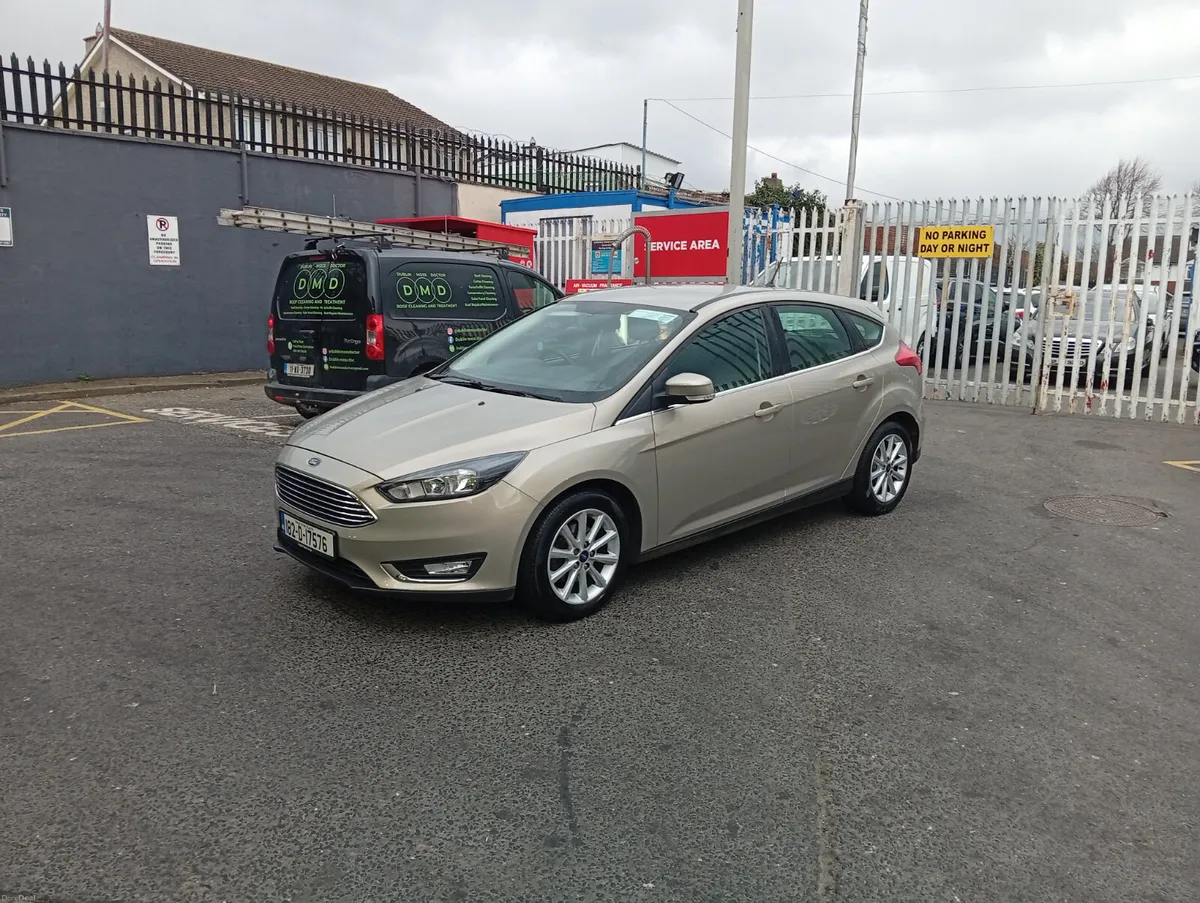 Ford Focus 2018 titanium - Image 3