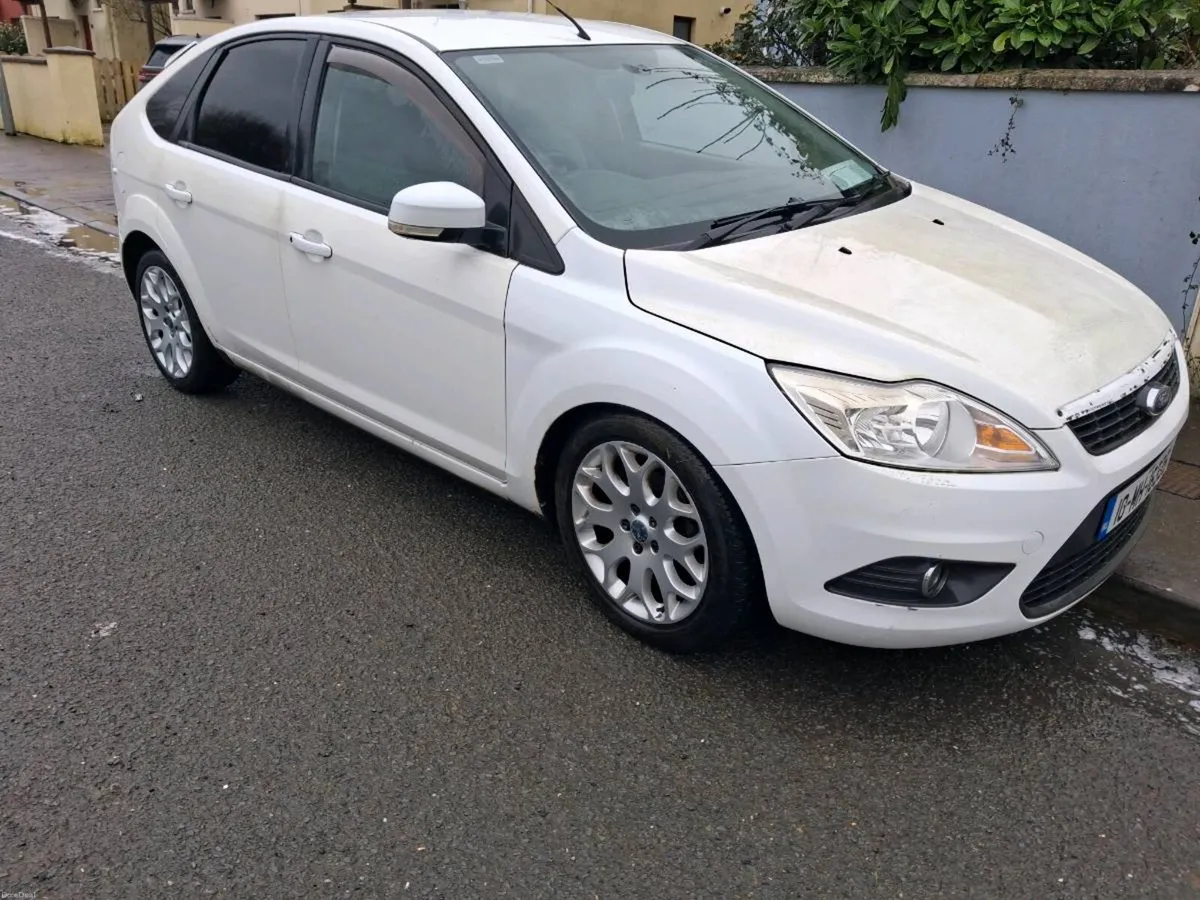 2010 ford focus zetec - Image 2