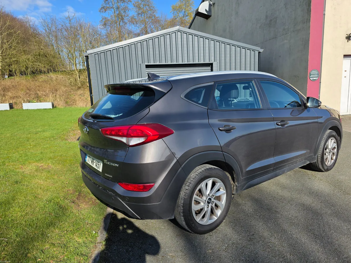 2017 Hyundai Tucson 1.7crdi Se Premium - Image 3