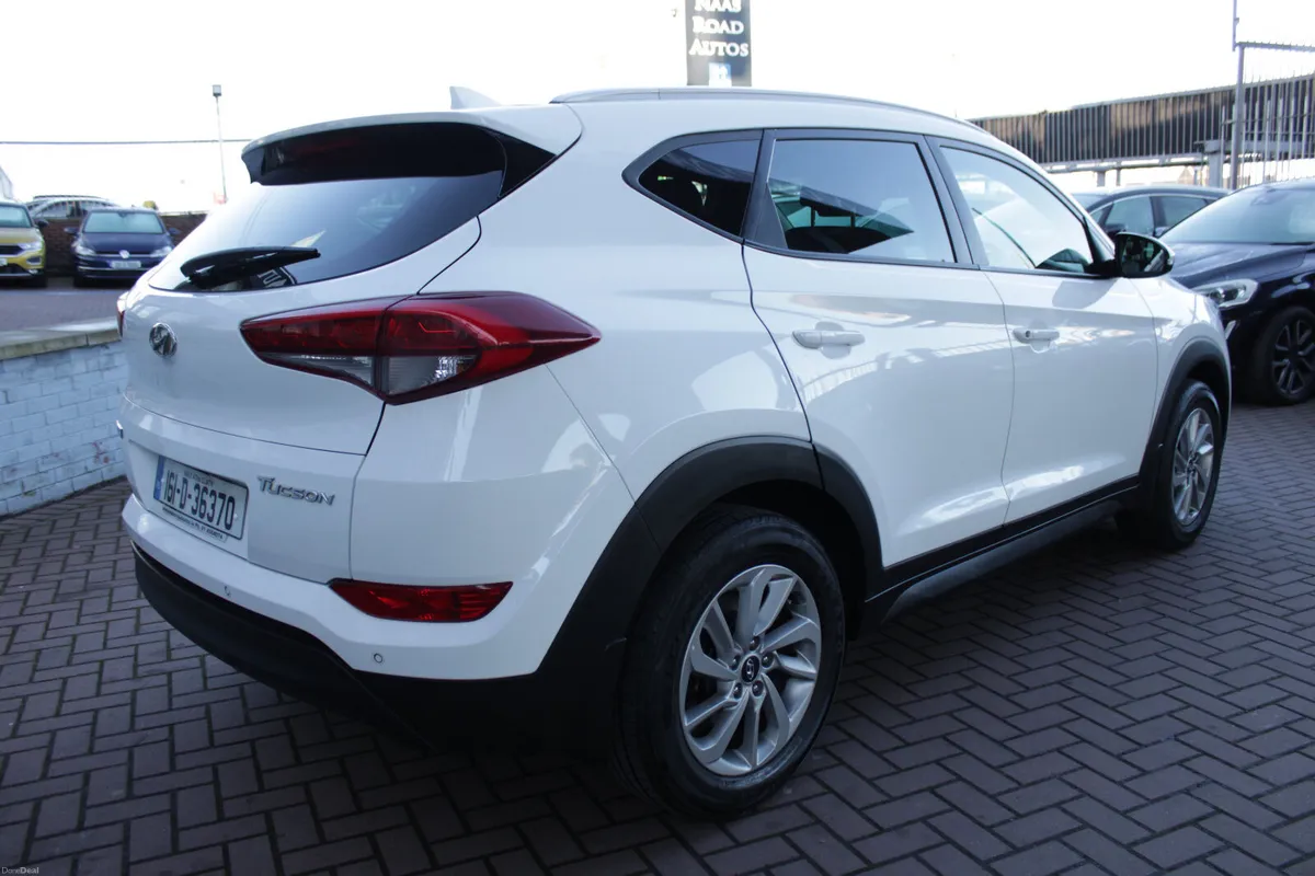 1.7CRDI EXECUTIVE PLUS EDITION 5DR ESTATE 123000KM - Image 4