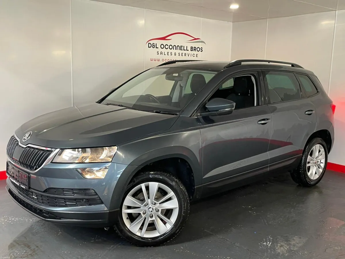 Skoda Karoq SE TECHNOLOGY TDI - Image 2