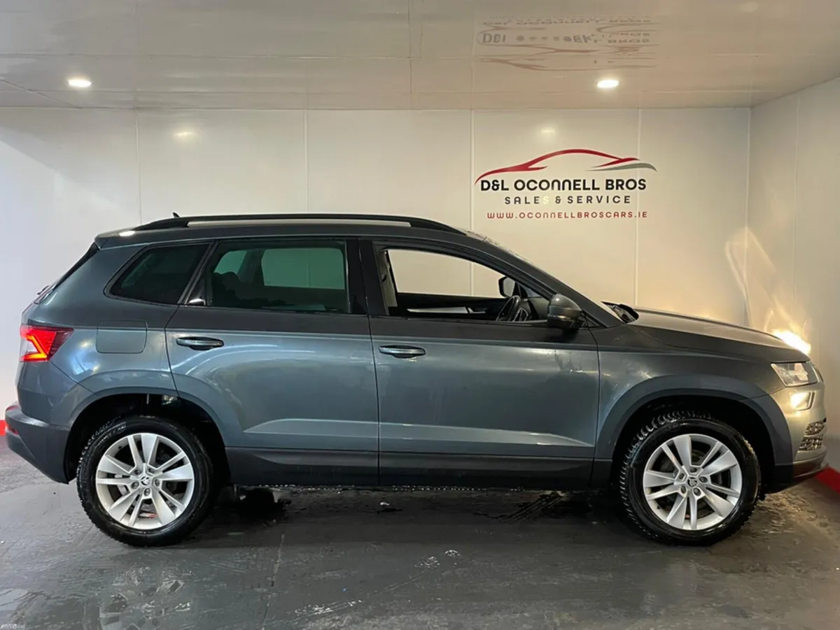 Skoda Karoq SE TECHNOLOGY TDI - Image 4