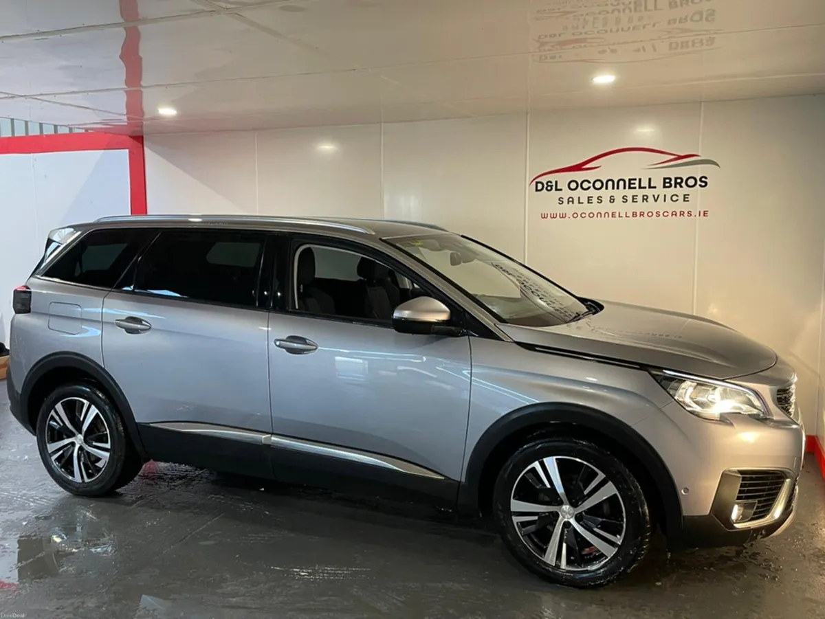 Peugeot 5008 ALLURE 1.5 BLUE HDI 130 6 6.2 4DR - Image 4