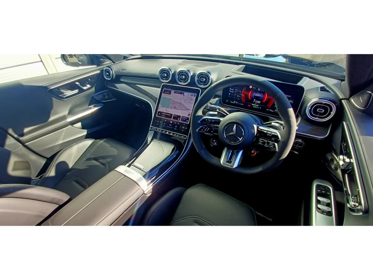 Mercedes-Benz AMG C63 4M S E NIGHT ED P 4MATIC EDI - Image 4