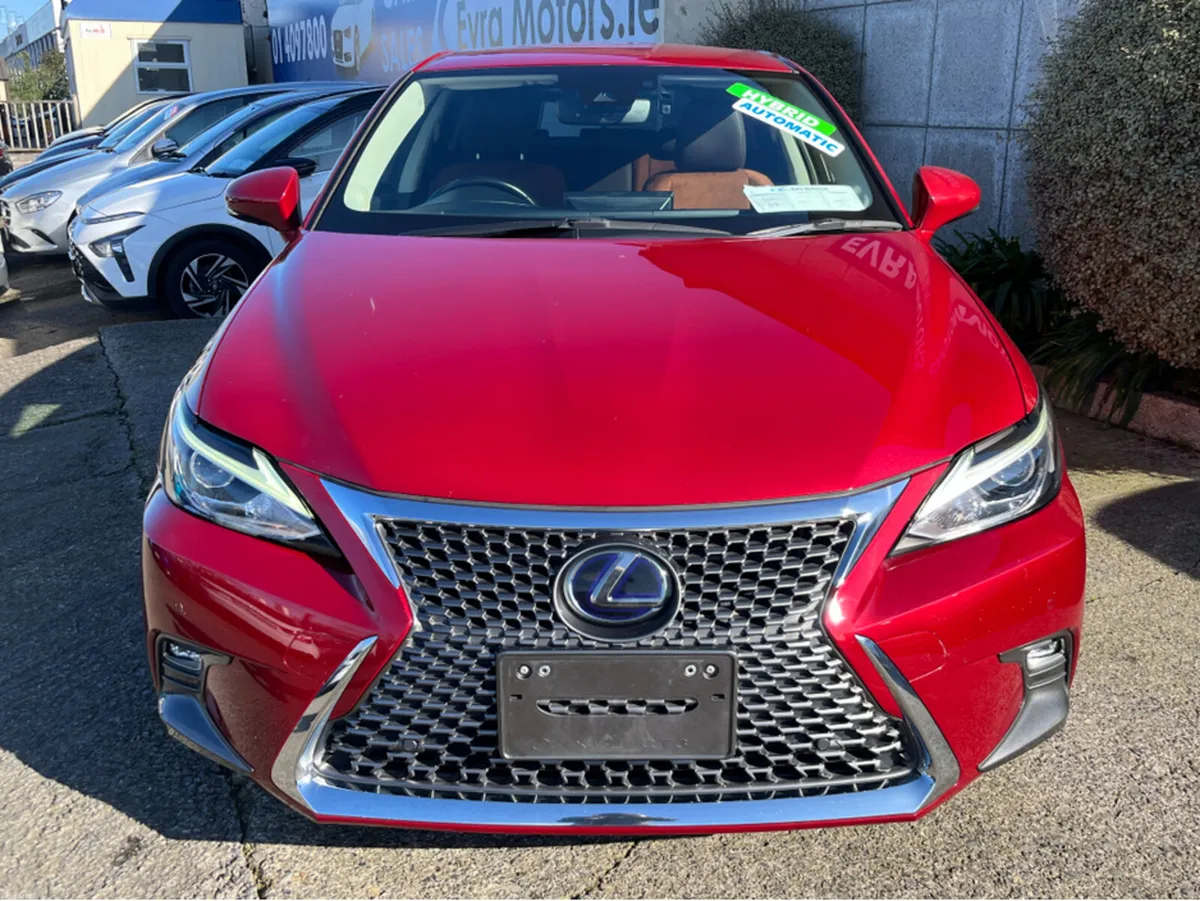 Lexus CT AUTOMATIC HYBRID 1.8 PETROL //REVERSE CAM - Image 2