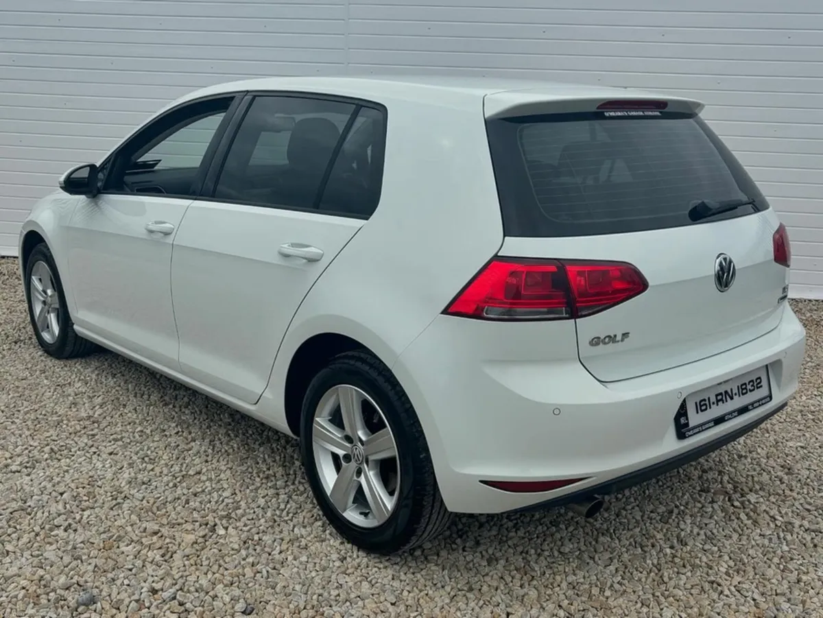 Volkswagen Golf 1.6 TDI MATCH BLUEMOTION 110PS 5 5 - Image 4