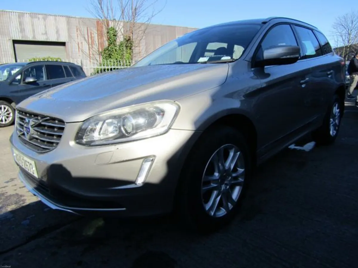 Volvo XC60 2.0 D4 SE LUX 181BHP Auto 5DR - Image 3