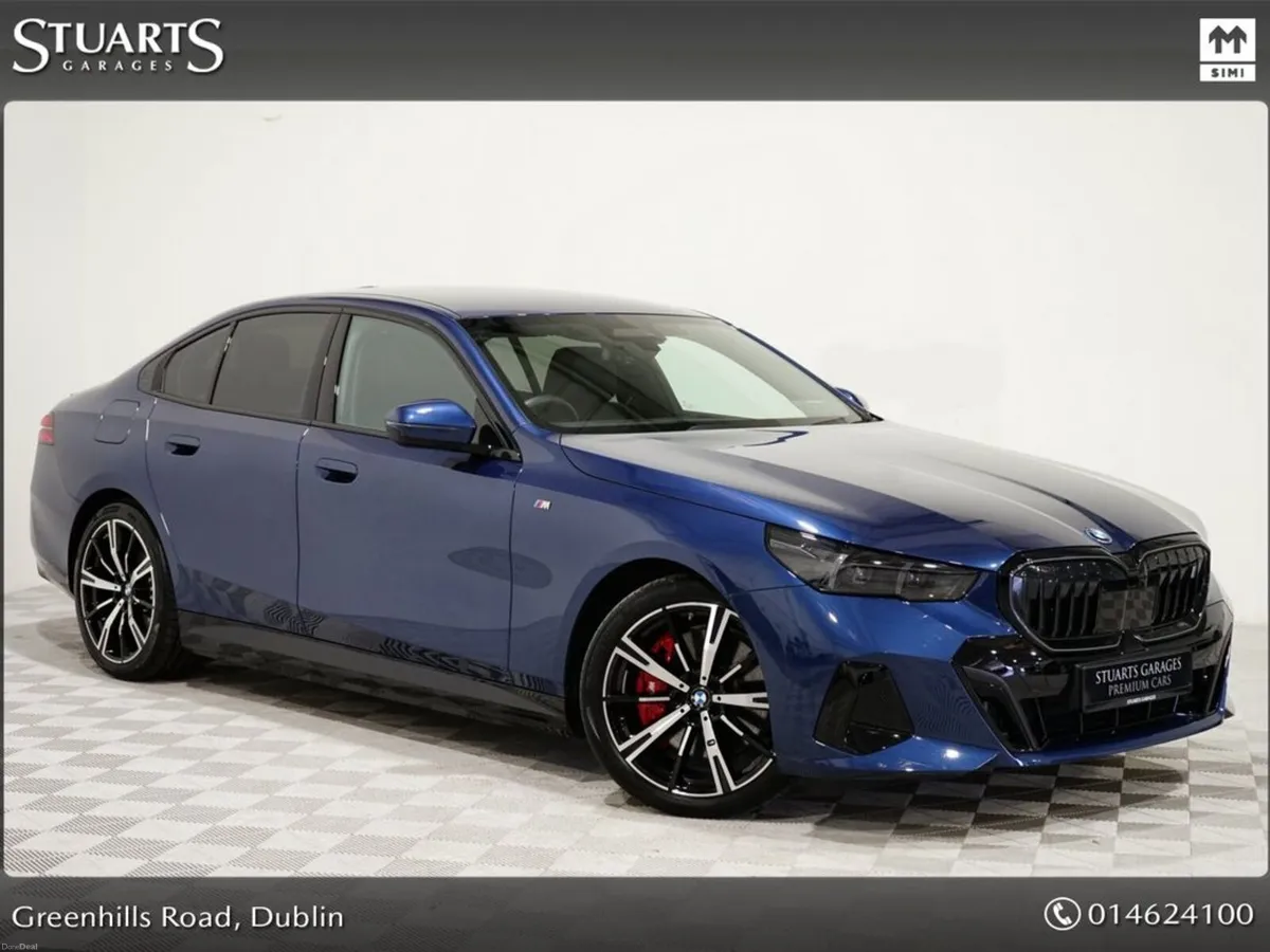 BMW i5 *MASSIVE SPEC* PRO PACK, COMFORT PLUS PACK, - Image 1