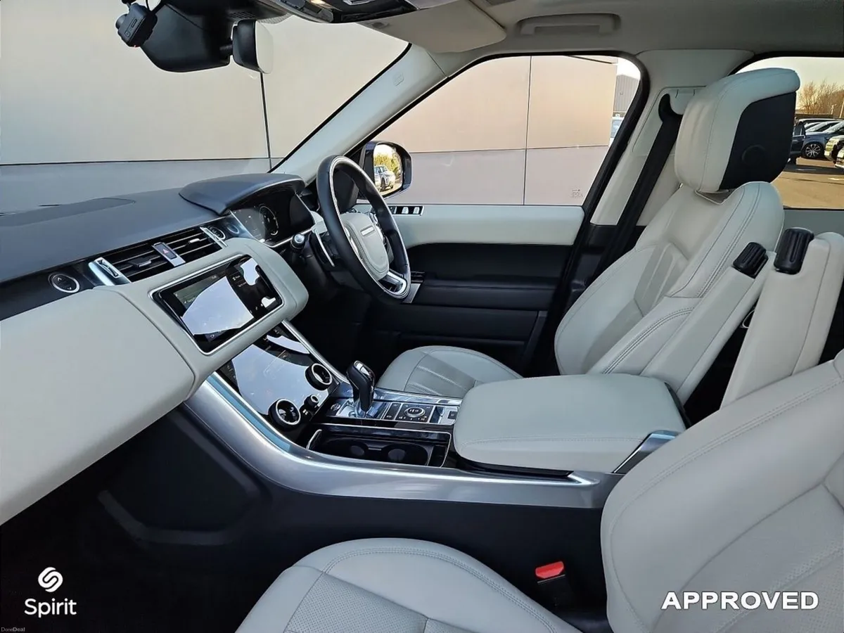 Land Rover Range Rover Sport 2.0 PHEV HSE Silver - Image 3