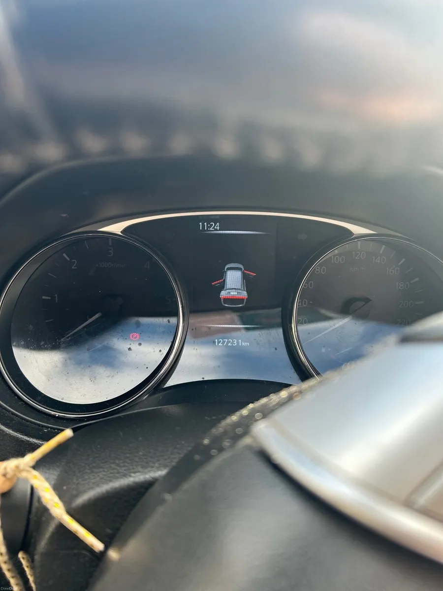 Nissan X-Trail 2016 7 seats NCTMAR27 low mileage - Image 2