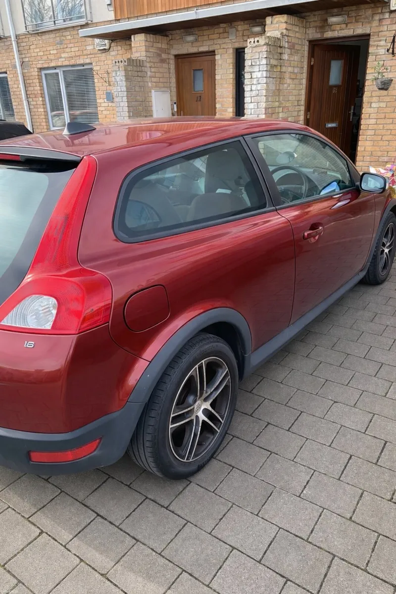 Volvo C30 2008 - Image 1