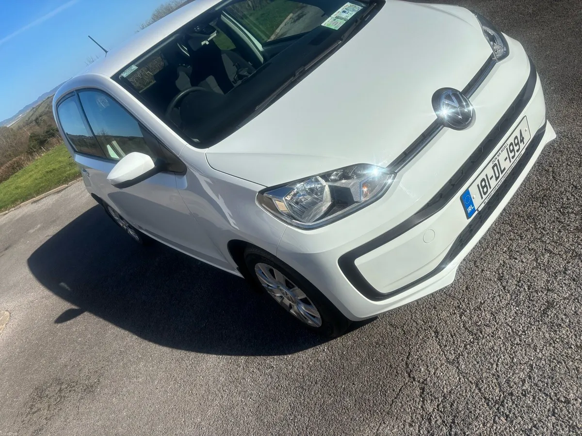 Volkswagen up - Image 2
