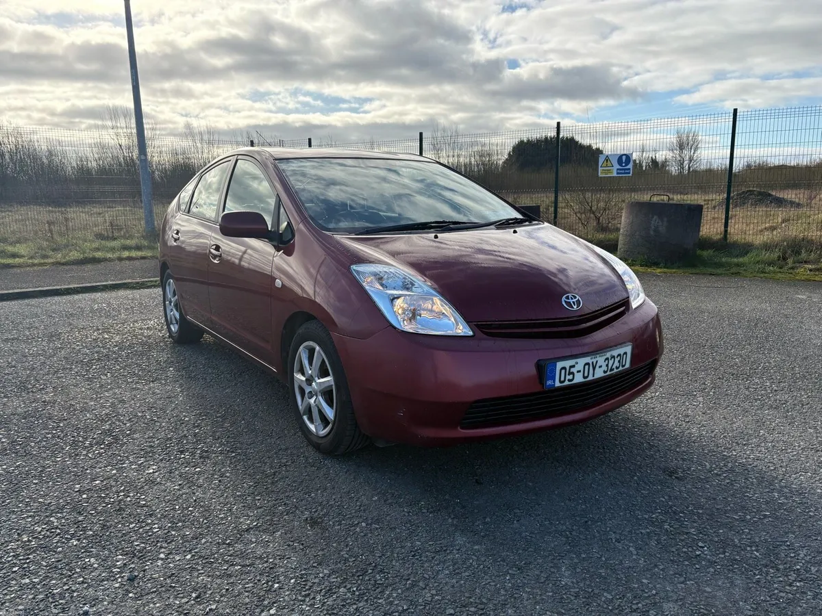 Toyota Prius - Image 1