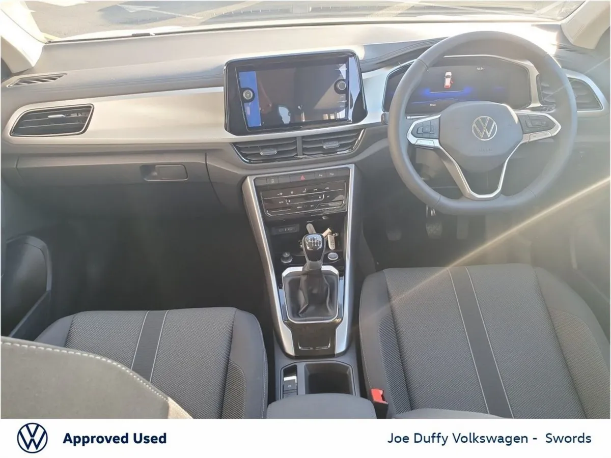 Volkswagen T-Roc EDITION 75 2.0TDI M6F 116HP - Image 3