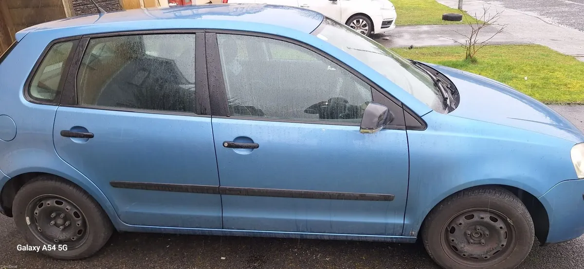 Volkswagen Polo 2006 - Image 2