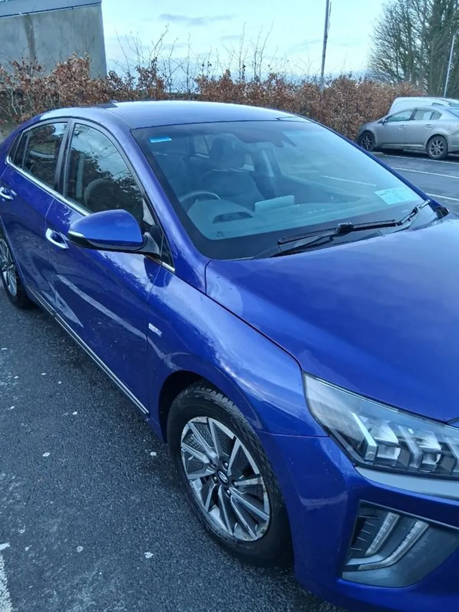 2020 Hyundai Ioniq Premium EV 98.5 SOH - Image 3