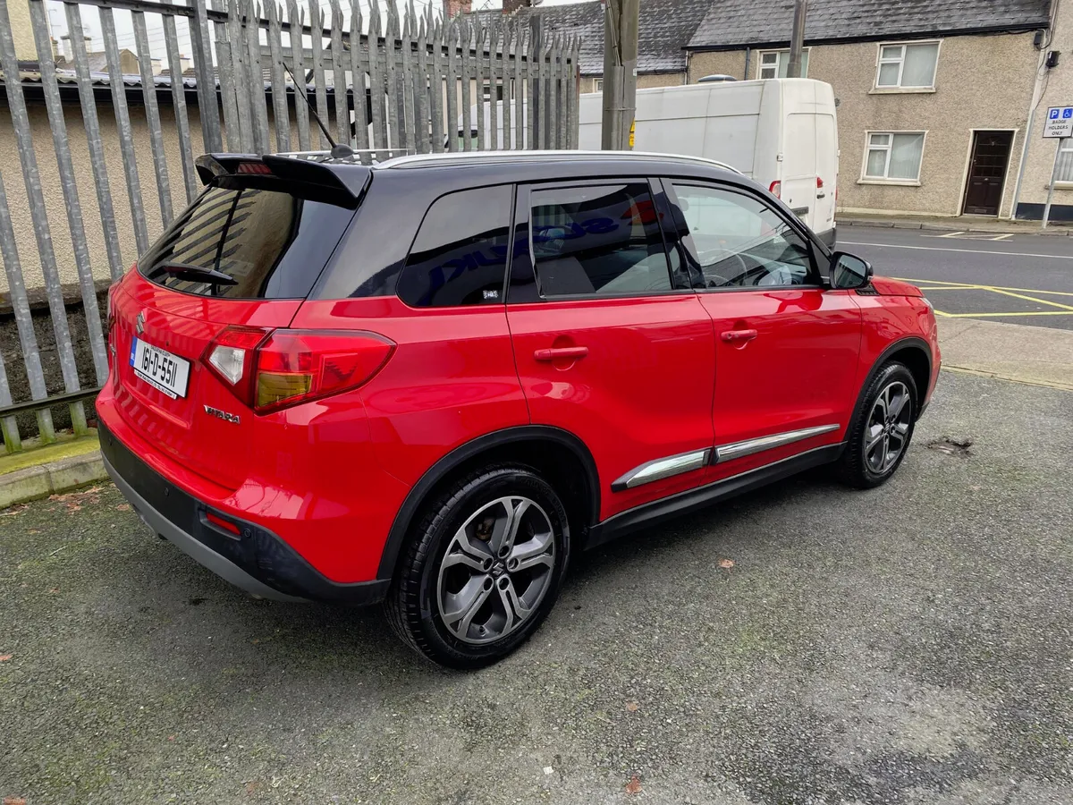 Suzuki Vitara 1.6 SZ5 2016 - Image 4
