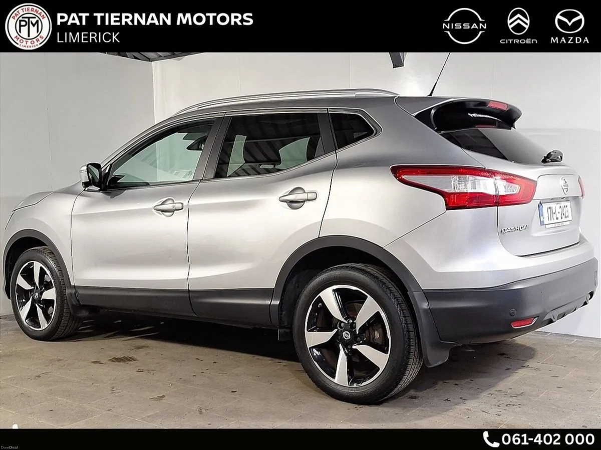 Nissan Qashqai ** SOLD ** SOLD ** 1.5 D PREMIUM (F - Image 2