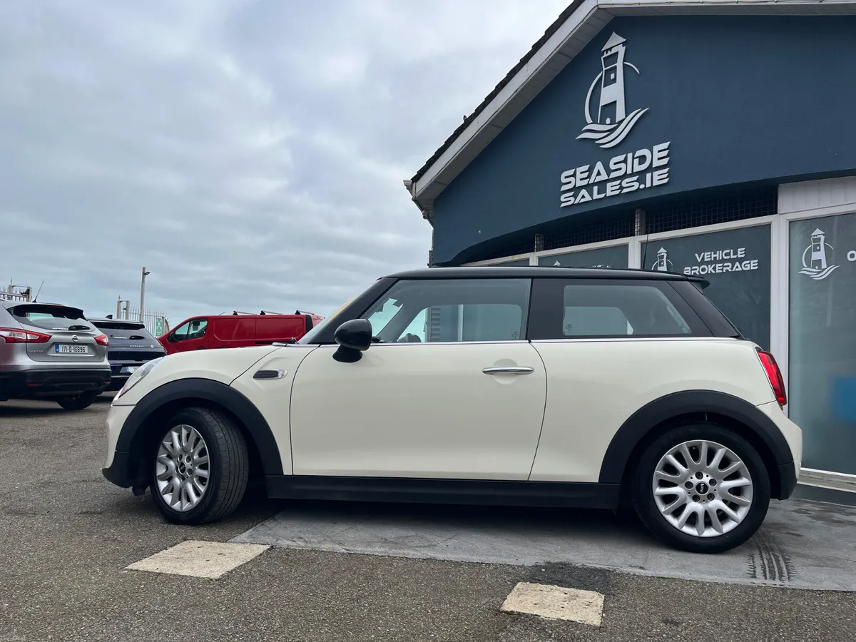 142 Mini Cooper D - Image 2