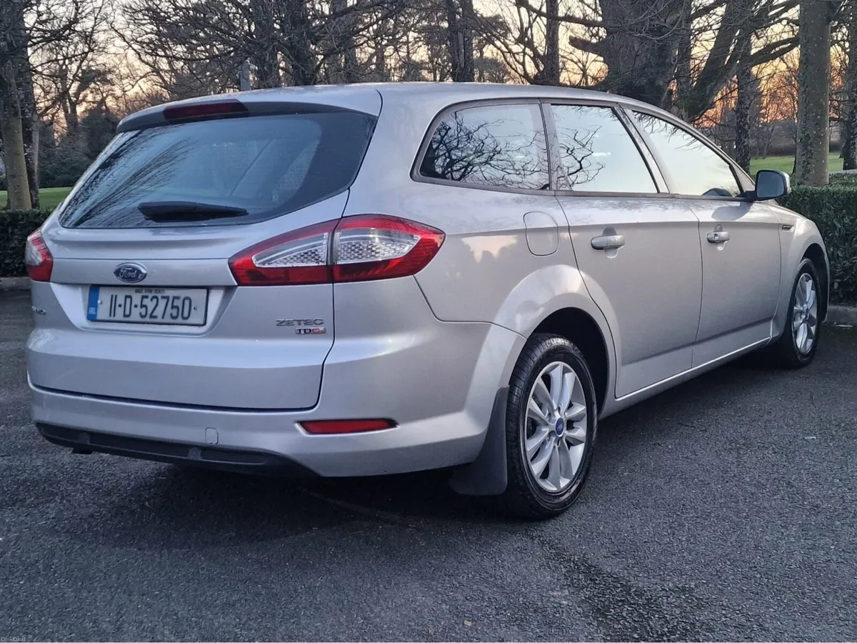 Ford Mondeo Zetec **Test & Tax** - Image 4